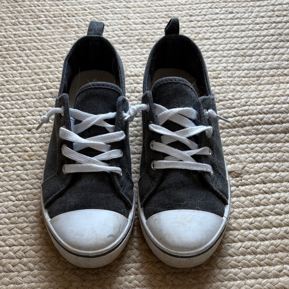 Women’s Slip On Shoes